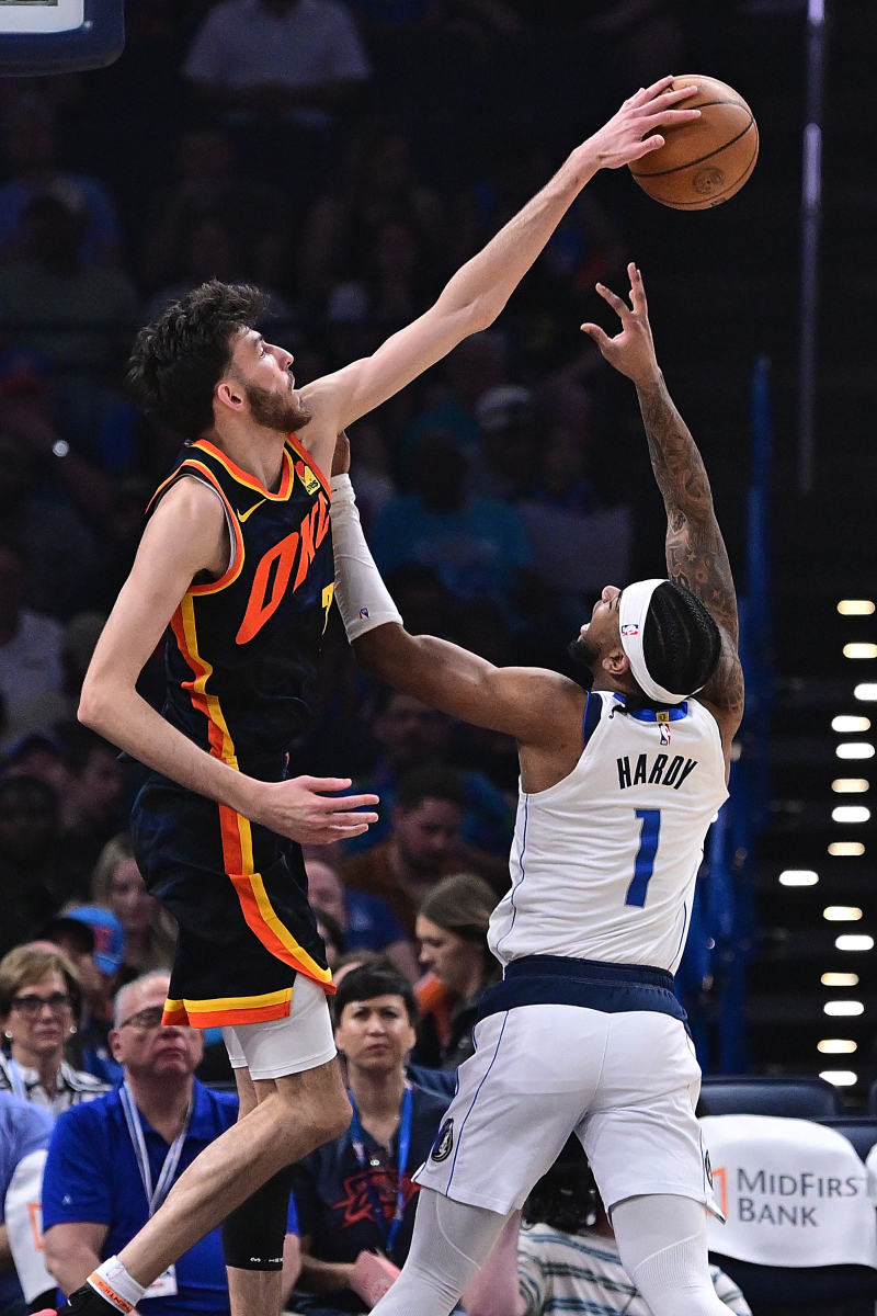 包含训练课后突围战来临，韩国国家队围绕NBA季后赛遗憾出局，细节曝光，临场指挥获称赞的词条