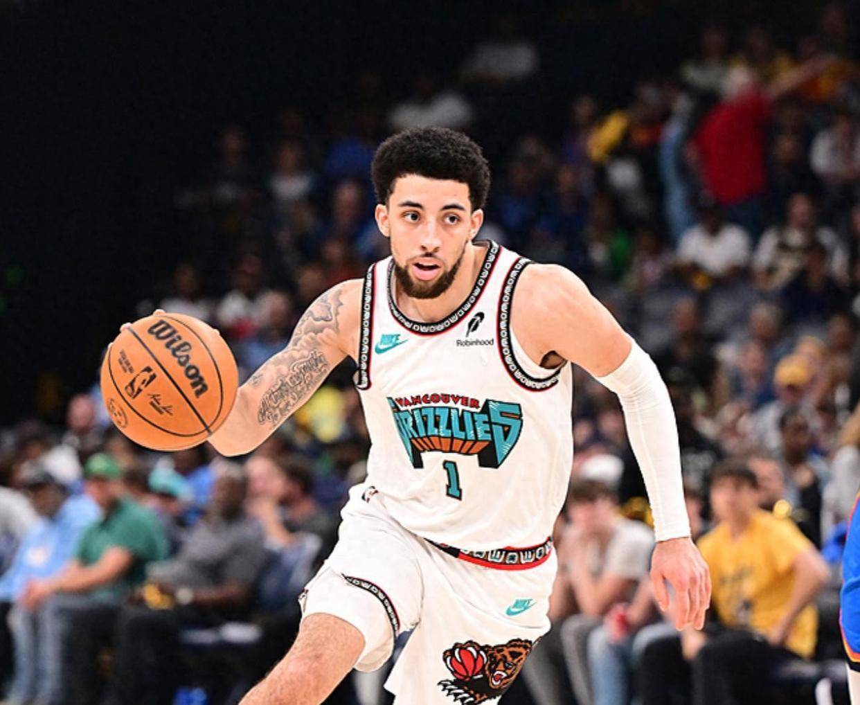 赛后孟菲斯灰熊调整名单以备NBA总决赛，官宣签约环节打磨，压力陡增，阵容厚度经受考验的简单介绍