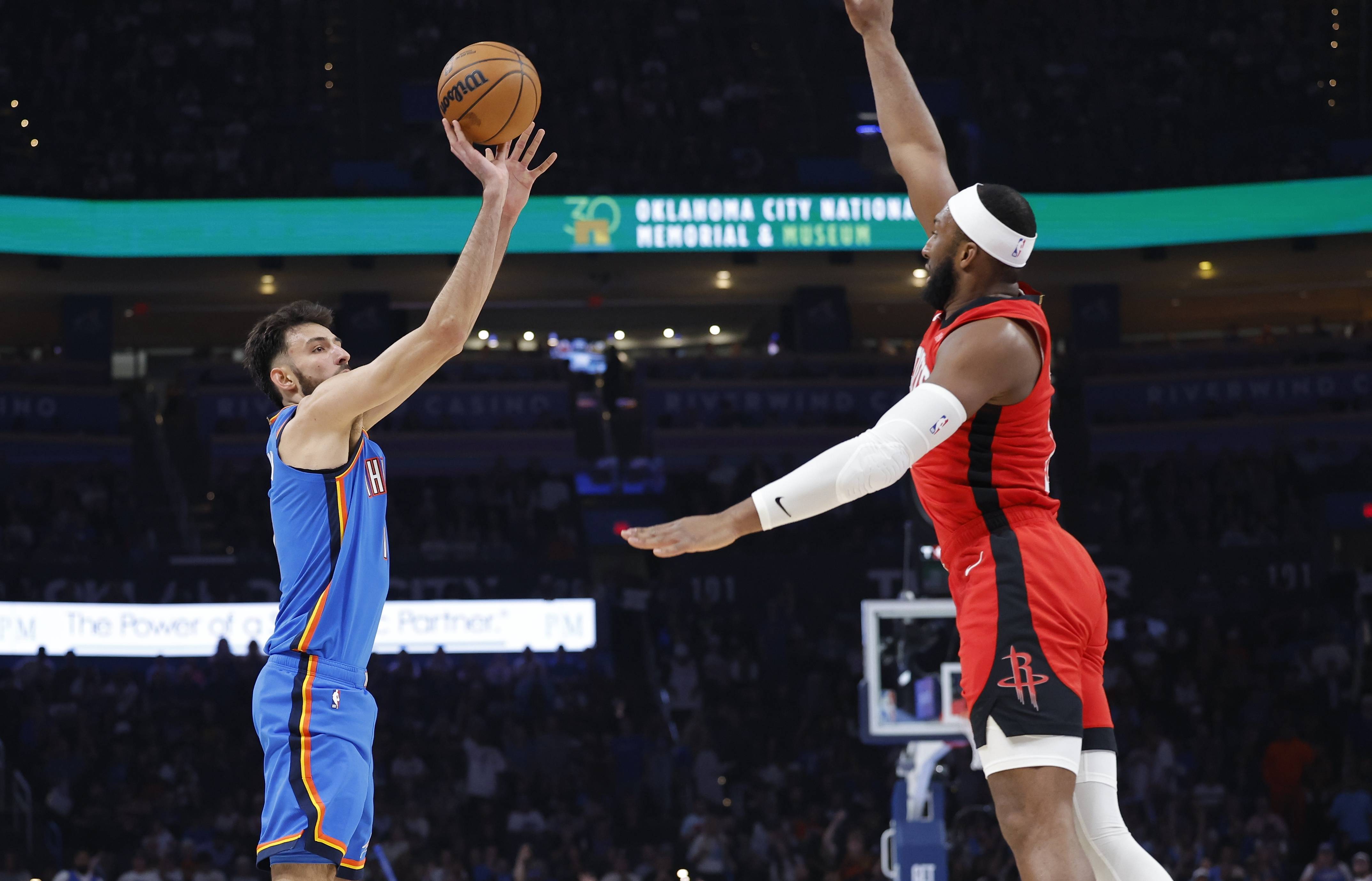 九游娱乐官网 -关于全明星赛今夜再迎强敌；休斯敦火箭内部沟通；主帅态度——态度坚定；赛季目标并未改变的信息